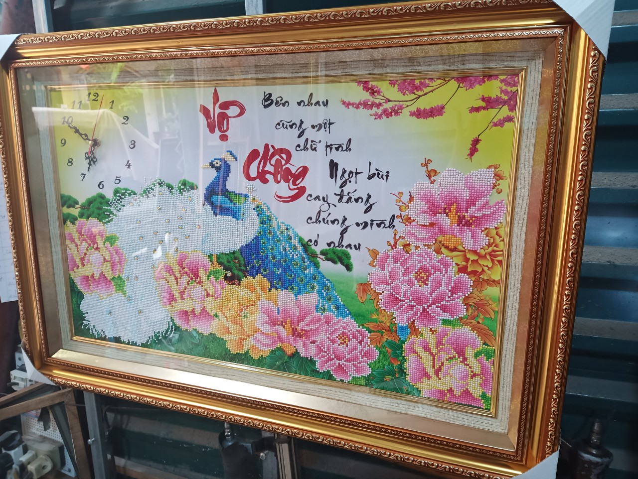 mau-khung-tranh-dong-ho-gia-re